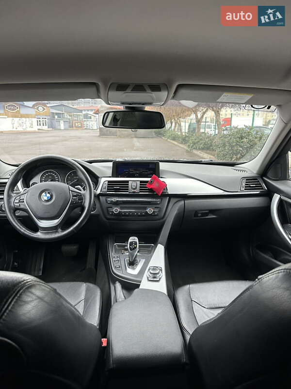 Седан BMW 3 Series 2012 в Одесі