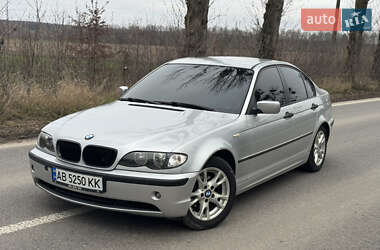 Седан BMW 3 Series 2004 в Браиловом