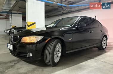 Седан BMW 3 Series 2011 в Николаеве