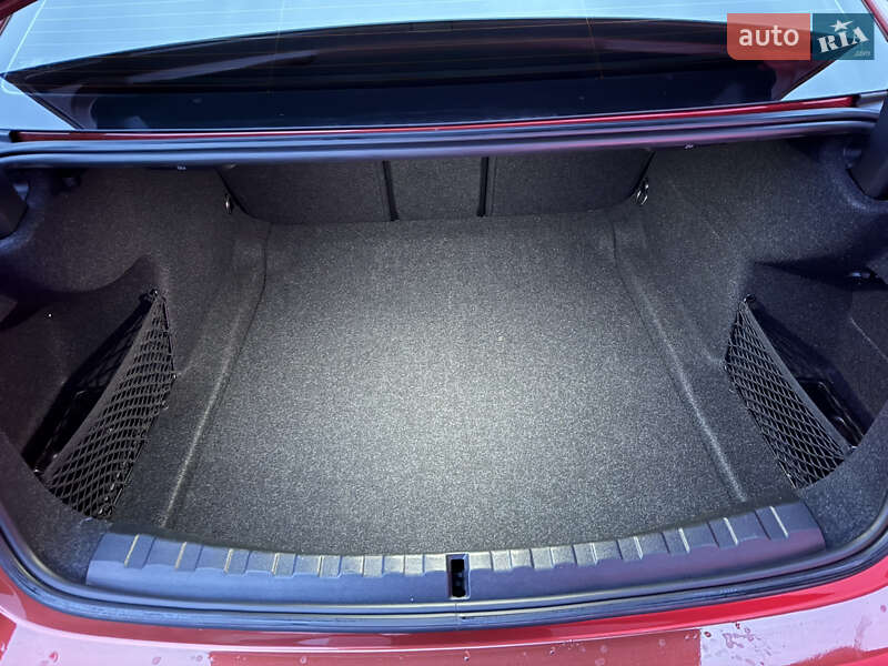 Седан BMW 3 Series 2021 в Стрию фото 81 Седан BMW 3 Series 2021 в Стрию