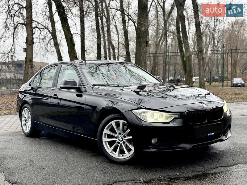 Седан BMW 3 Series 2012 в Киеве фото 5 Седан BMW 3 Series 2012 в Киеве