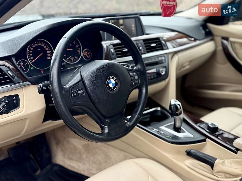 Седан BMW 3 Series 2012 в Киеве фото 16 Седан BMW 3 Series 2012 в Киеве