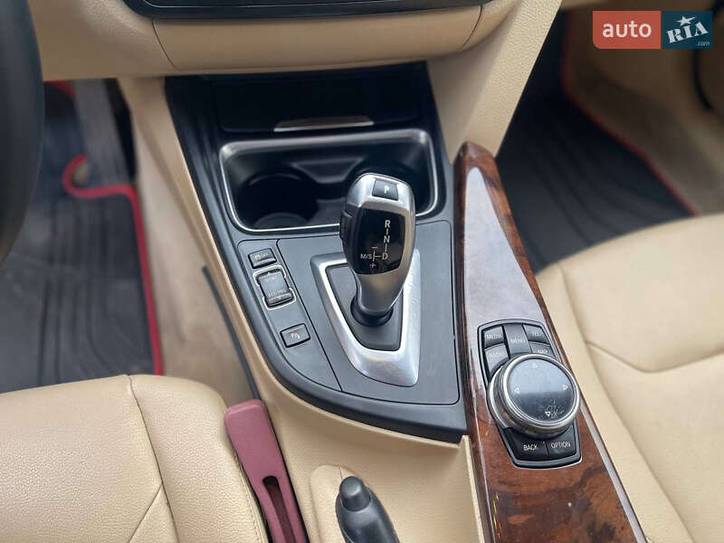 Седан BMW 3 Series 2013 в Черновцах фото 20 Седан BMW 3 Series 2013 в Черновцах