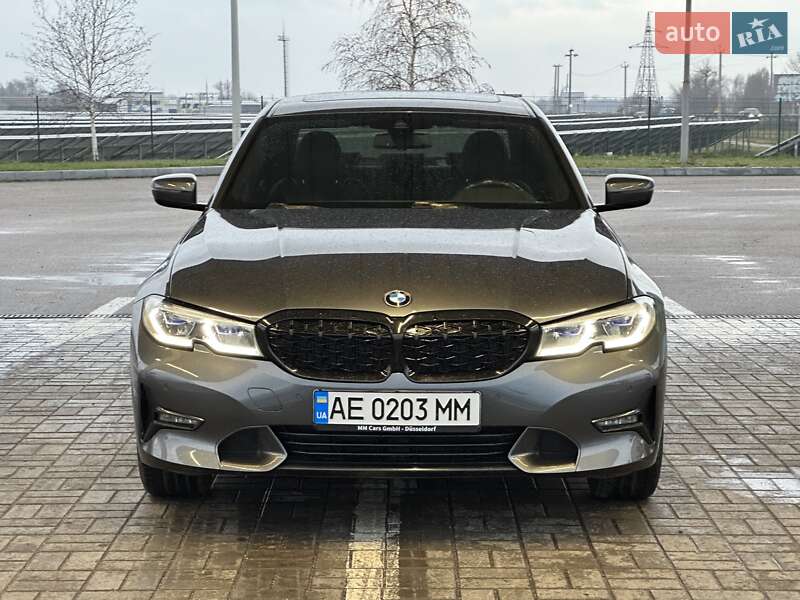 Седан BMW 3 Series 2019 в Днепре фото 12 Седан BMW 3 Series 2019 в Днепре