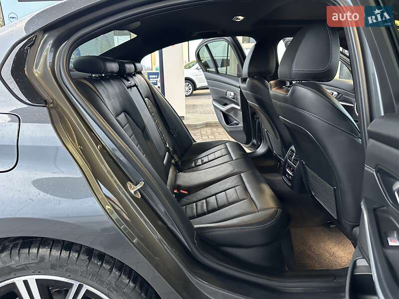 Седан BMW 3 Series 2019 в Днепре фото 43 Седан BMW 3 Series 2019 в Днепре