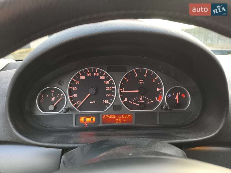 Седан BMW 3 Series 2004 в Звягеле