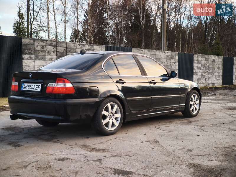 Седан BMW 3 Series 2004 в Звягеле