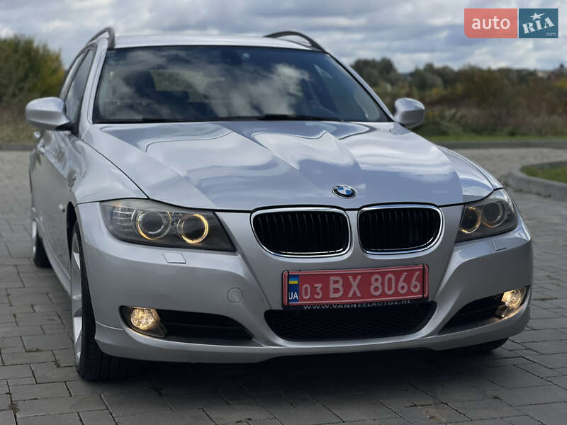 Універсал BMW 3 Series 2010 в Рівному