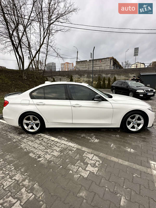 Седан BMW 3 Series 2014 в Хмельницькому
