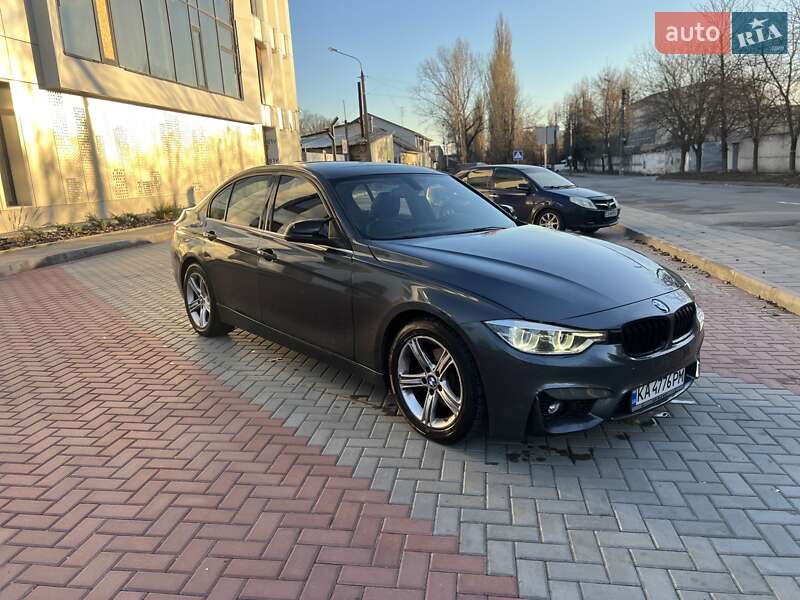 Седан BMW 3 Series 2014 в Киеве