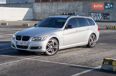Универсал BMW 3 Series 2009 в Львове
