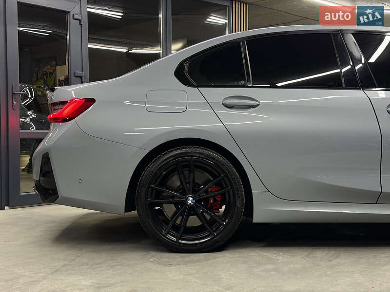 Седан BMW 3 Series 2023 в Одесі
