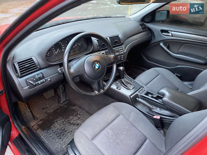 Седан BMW 3 Series 2005 в Полтаві