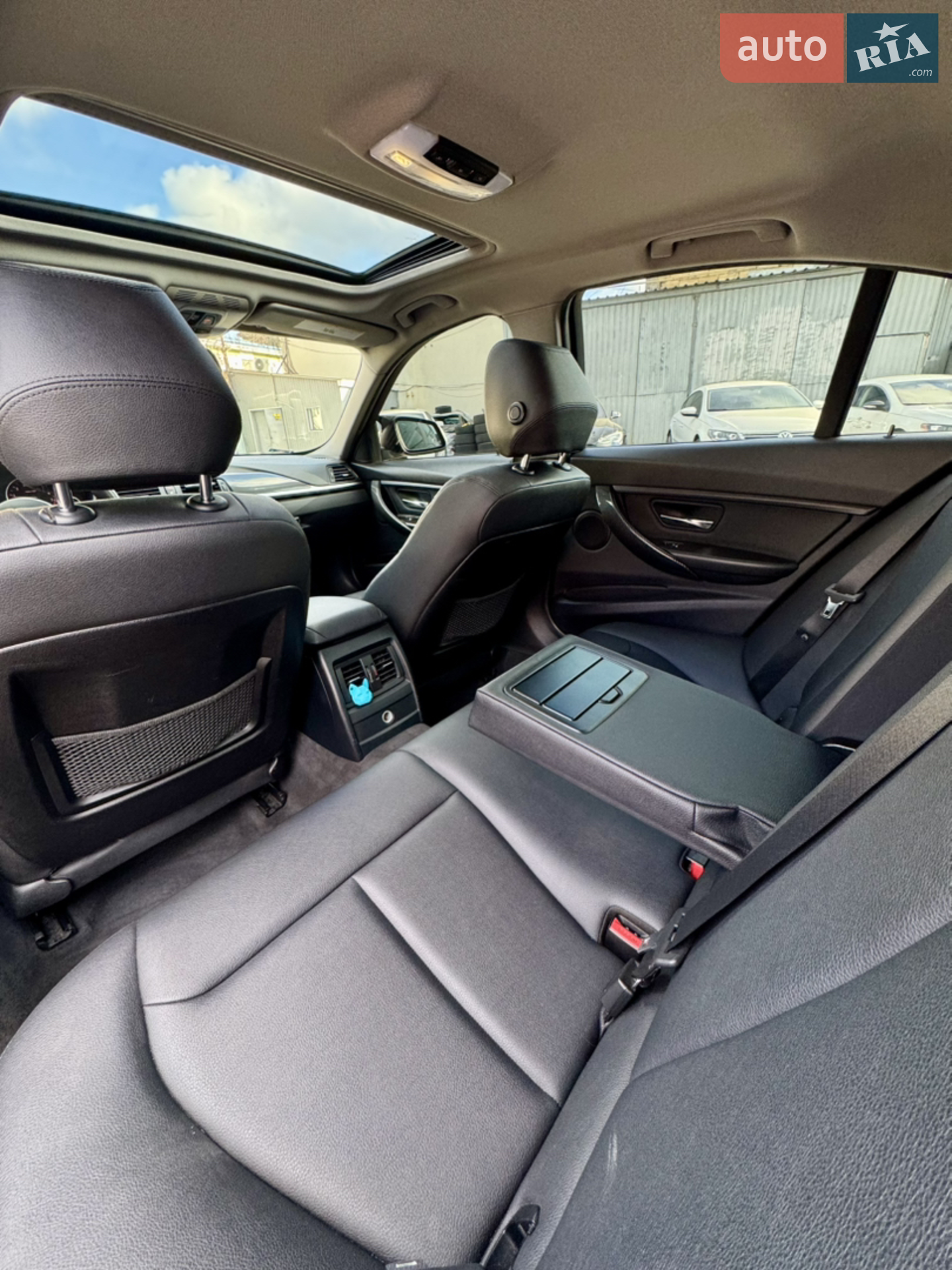 2014 BMW 3er - мініатюра 18