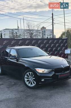 Седан BMW 3 Series 2015 в Сумах