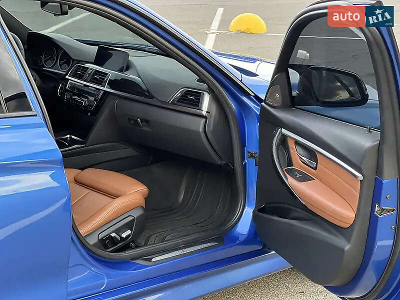 Седан BMW 3 Series 2016 в Тернополе