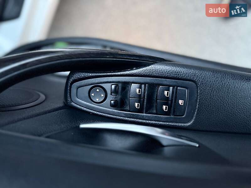 Седан BMW 3 Series 2014 в Києві фото 39 Седан BMW 3 Series 2014 в Києві