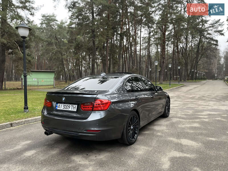 Седан BMW 3 Series 2013 в Чернигове