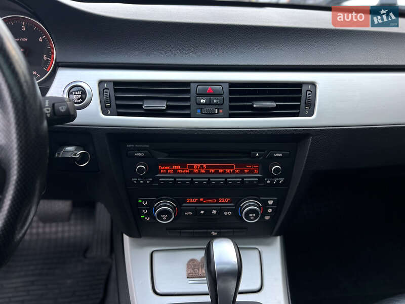 Универсал BMW 3 Series 2008 в Одессе