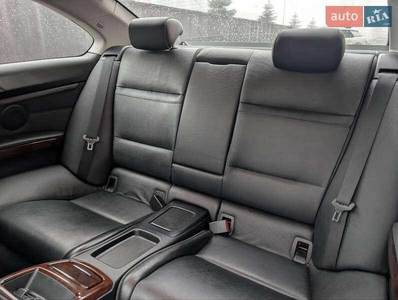 Купе BMW 3 Series 2011 в Здолбуніві