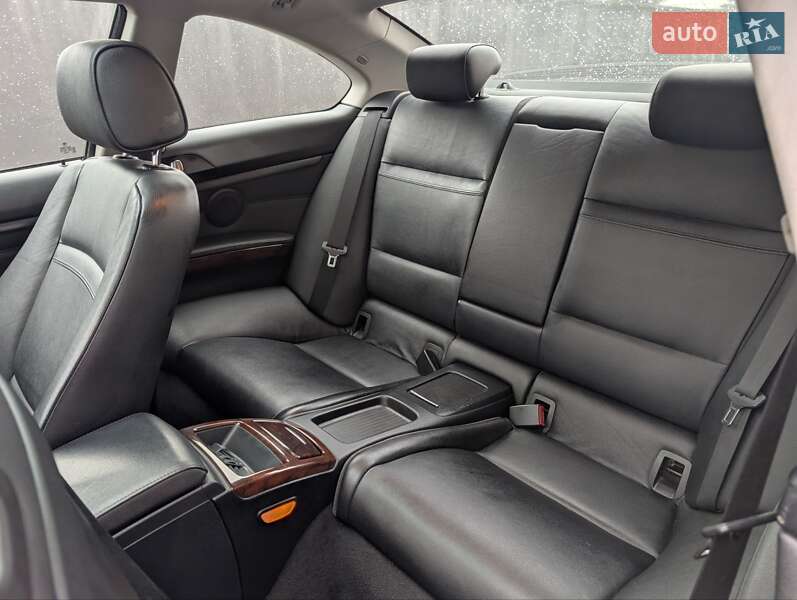 Купе BMW 3 Series 2011 в Здолбуніві