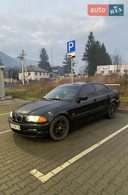 Седан BMW 3 Series 2000 в Рахові