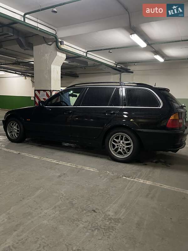 Універсал BMW 3 Series 2001 в Києві