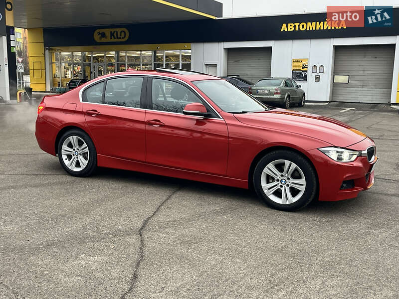 Седан BMW 3 Series 2018 в Києві