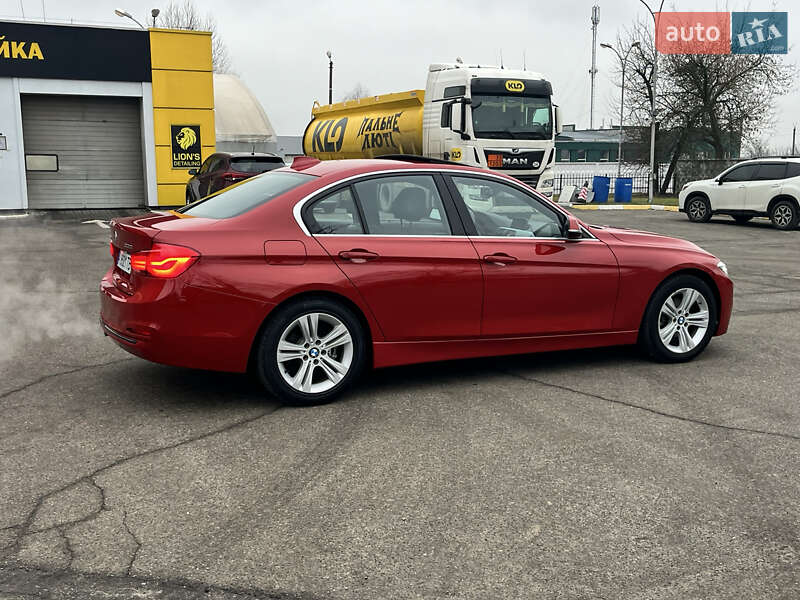 Седан BMW 3 Series 2018 в Києві