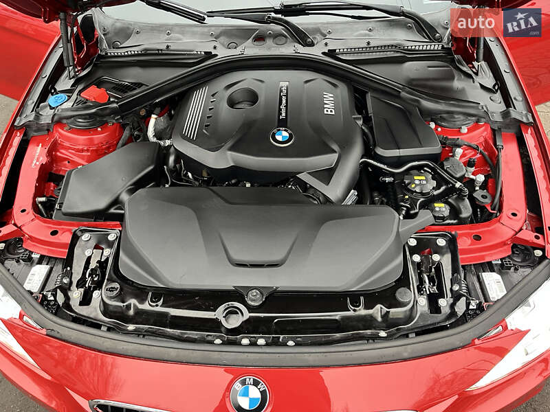 Седан BMW 3 Series 2018 в Києві