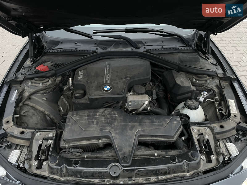 Седан BMW 3 Series 2015 в Києві