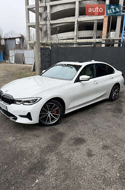Седан BMW 3 Series 2019 в Києві