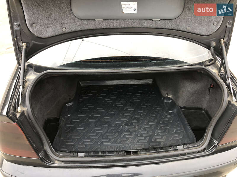 Седан BMW 3 Series 2002 в Івано-Франківську фото 12 Седан BMW 3 Series 2002 в Івано-Франківську