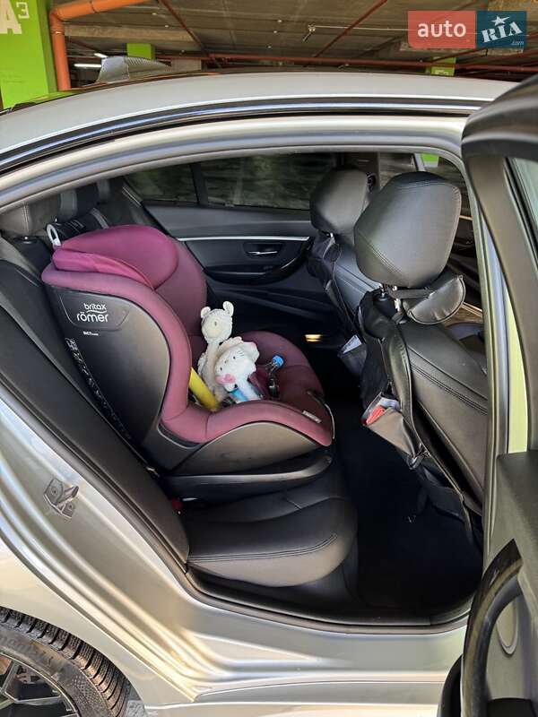 Седан BMW 3 Series 2016 в Львові фото 15 Седан BMW 3 Series 2016 в Львові