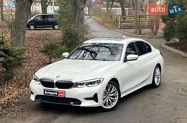 Седан BMW 3 Series 2019 в Киеве