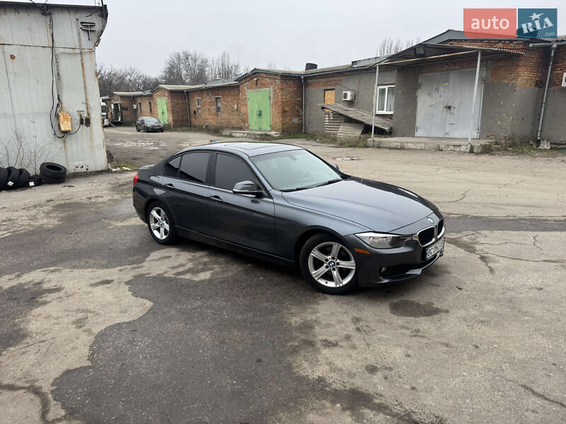 Седан BMW 3 Series 2013 в Запорожье