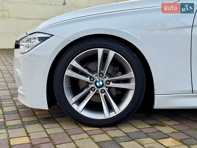 Седан BMW 3 Series 2016 в Днепре