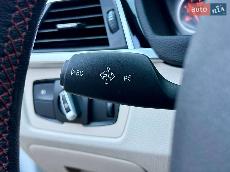 Седан BMW 3 Series 2016 в Днепре