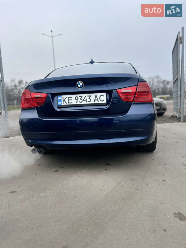 Седан BMW 3 Series 2010 в Запорожье фото 5 Седан BMW 3 Series 2010 в Запорожье