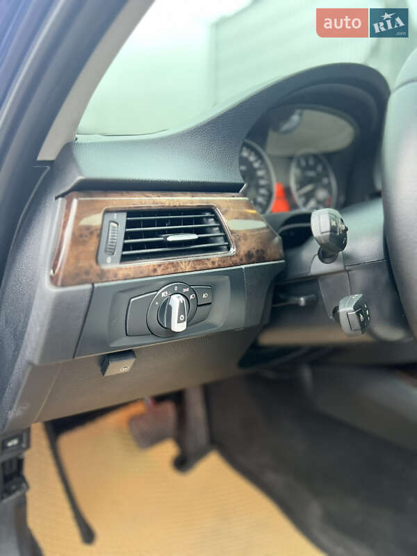 Седан BMW 3 Series 2010 в Запорожье фото 10 Седан BMW 3 Series 2010 в Запорожье