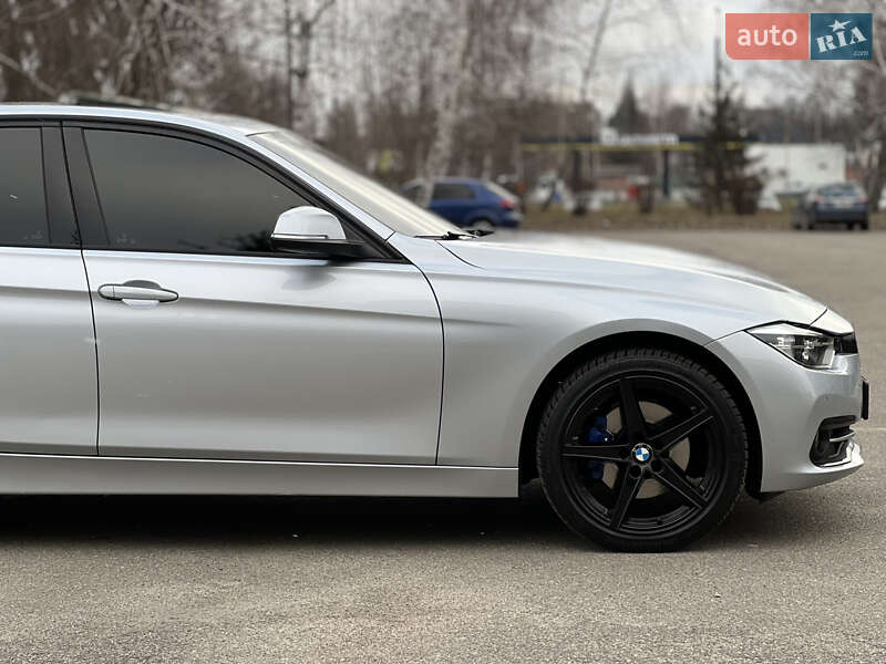 Седан BMW 3 Series 2015 в Белой Церкви фото 13 Седан BMW 3 Series 2015 в Белой Церкви