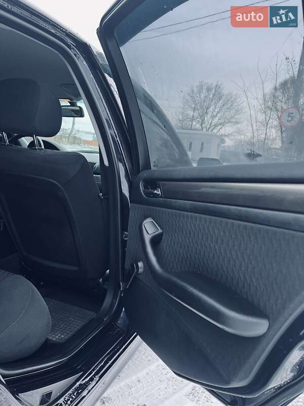 Седан BMW 3 Series 2001 в Шаргороді фото 15 Седан BMW 3 Series 2001 в Шаргороді