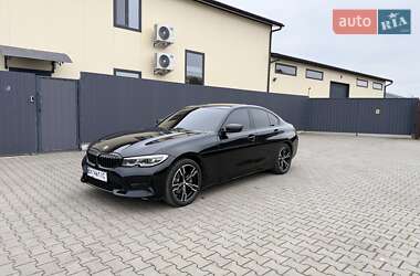 Седан BMW 3 Series 2019 в Хмельницком