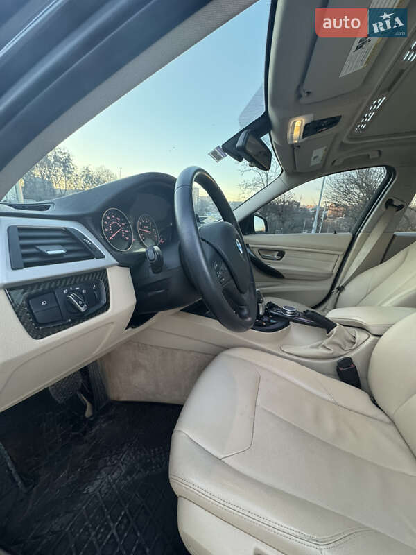 Седан BMW 3 Series 2016 в Виннице фото 11 Седан BMW 3 Series 2016 в Виннице