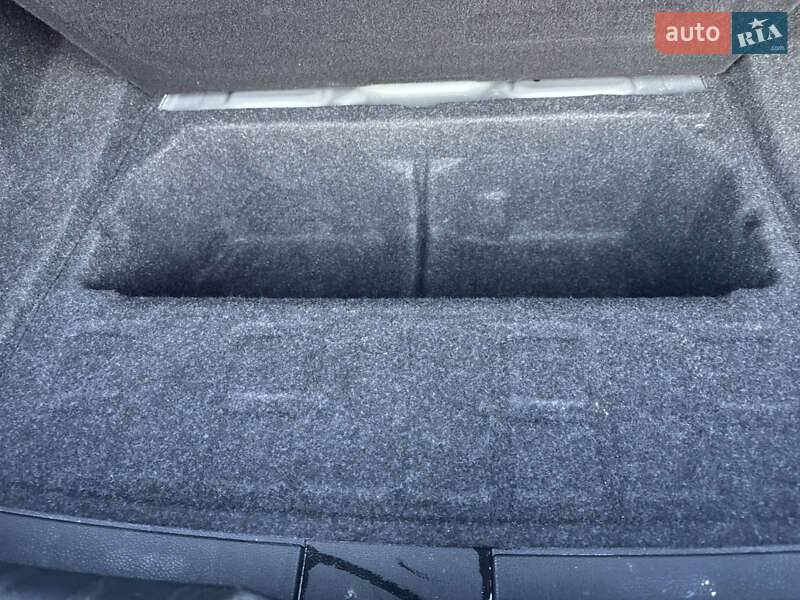 Седан BMW 3 Series 2016 в Виннице фото 30 Седан BMW 3 Series 2016 в Виннице