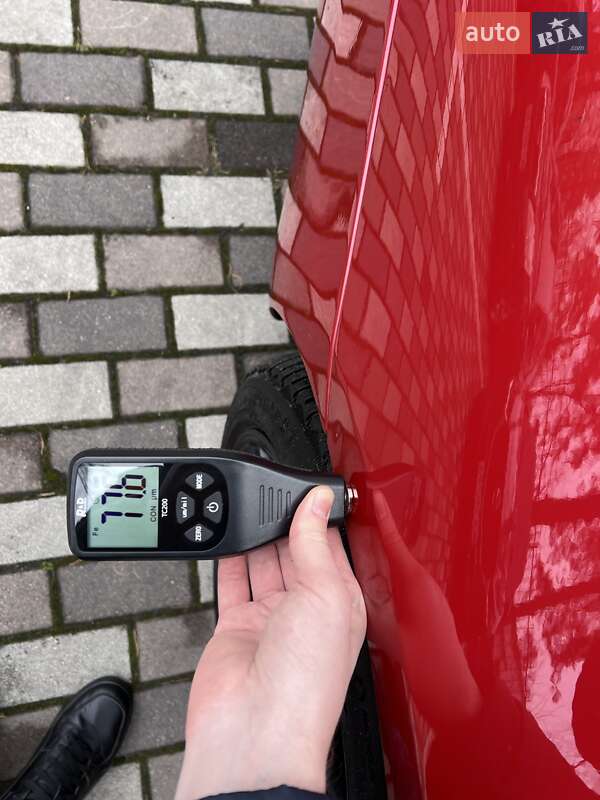 Седан BMW 3 Series 2013 в Киеве