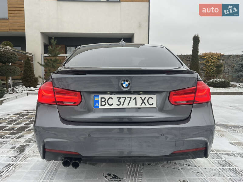 Седан BMW 3 Series 2017 в Стрию