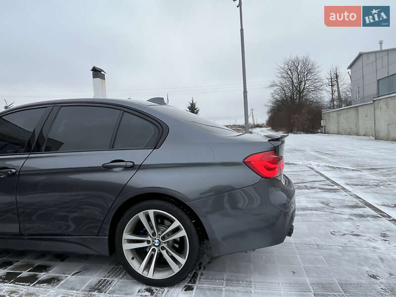 Седан BMW 3 Series 2017 в Стрию