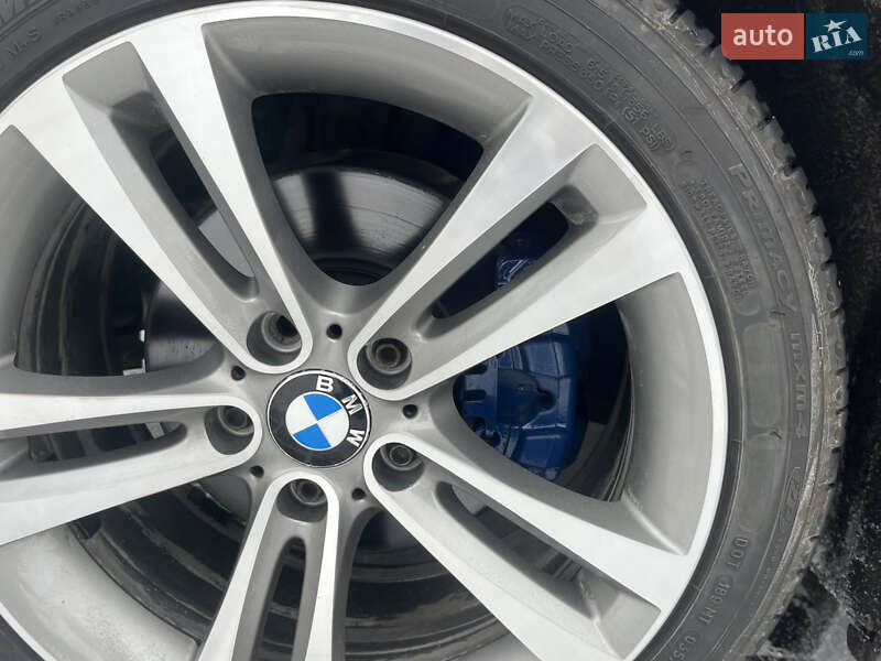 Седан BMW 3 Series 2017 в Стрию