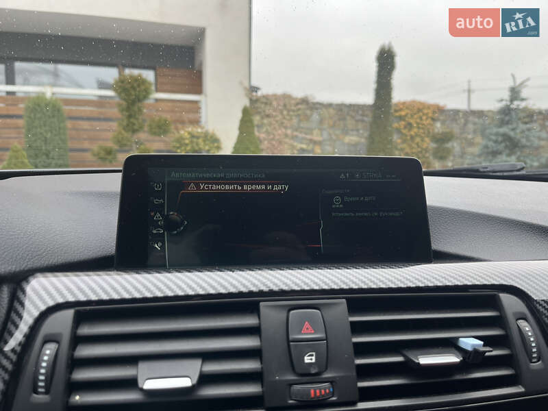 Седан BMW 3 Series 2017 в Стрию